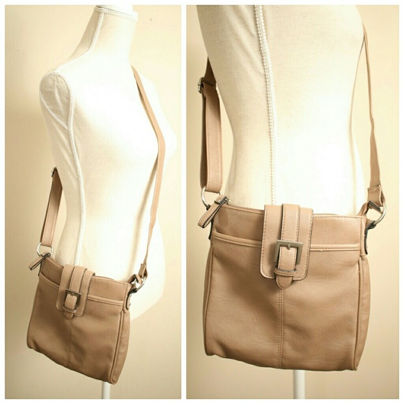 Merona Faux Leather Tan Crossbody Bag - Picture 8 of 8